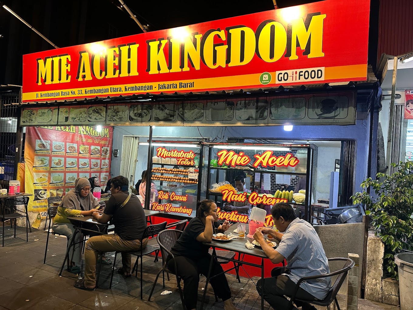 4 Cafe Buka 24 Jam di Jakarta Barat Buat Si Hobi Begadang